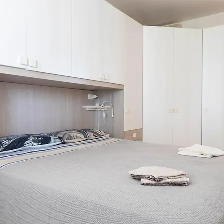 Gianna Apartment Desenzano del Garda Exterior photo